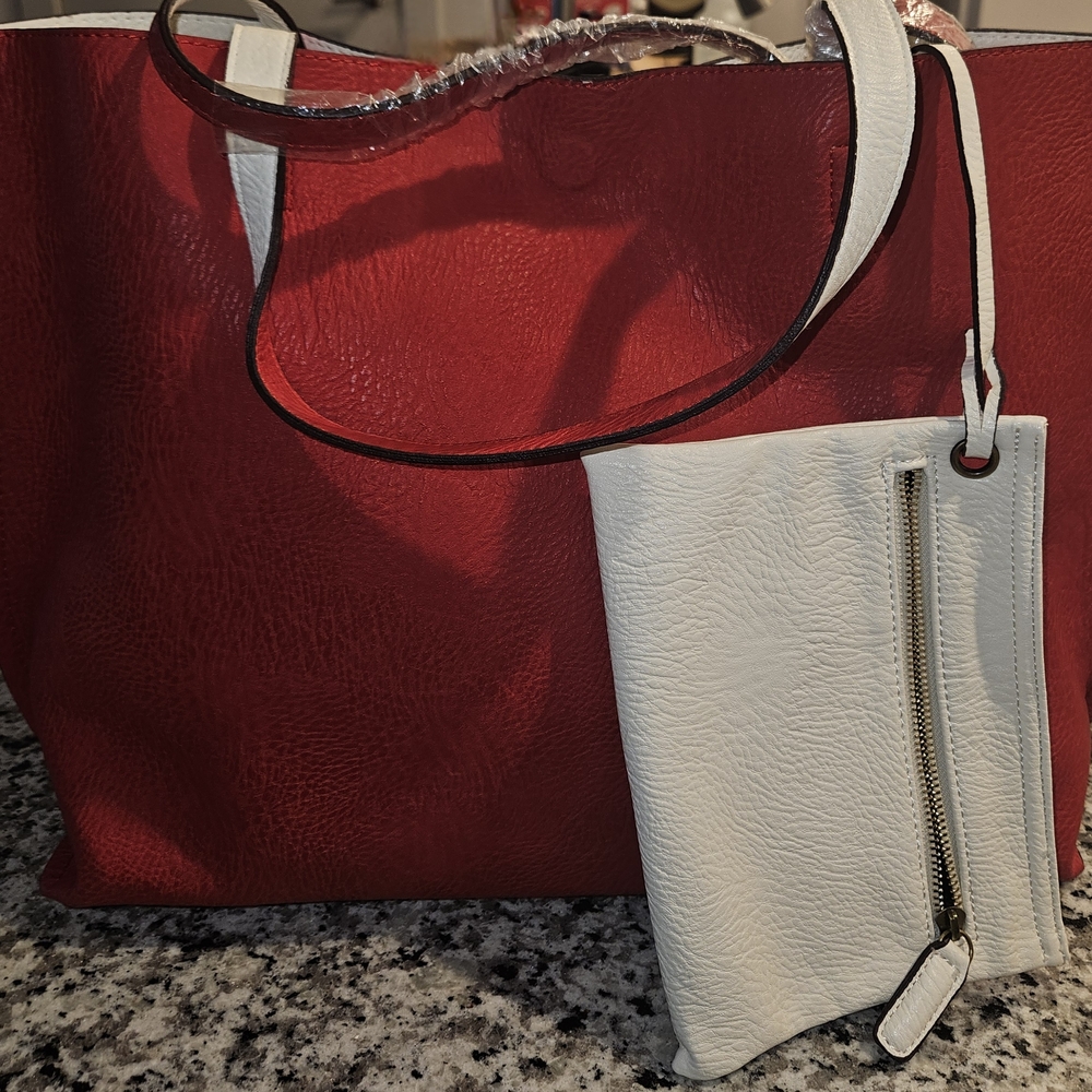 Expess Street Level Red and White Tote Bag with Pouch